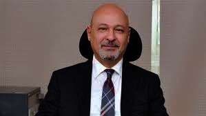 الدكتور إيهاب أبوالمجد رئيس مجلس إدارة الجمعية المصرية لشركات الرعاية الصحية وعضو مجلس هيئة التأمين الصحى الشامل