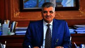 الفريق أسامة ربيع، رئيس هيئة قناة السويس
