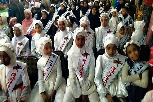 تكريم 200 طالب من مختلف الأعمار السنية لحفظ القرآن الكريم فى أسوان