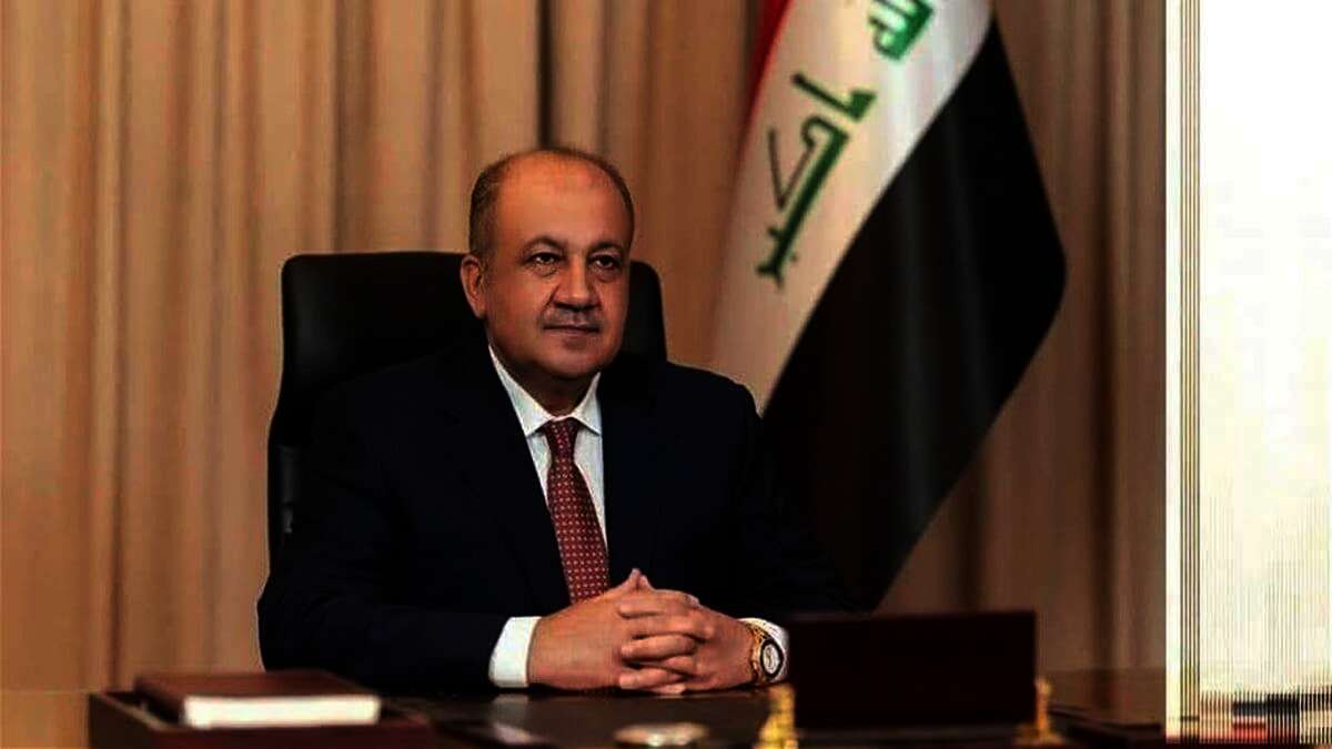 وزير الدفاع العراقي ثابت العباسي