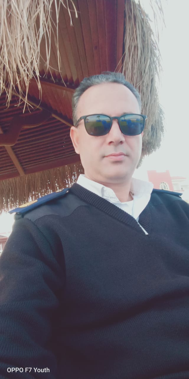 الرائد/ محمد النادى