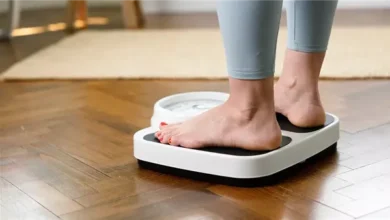 595